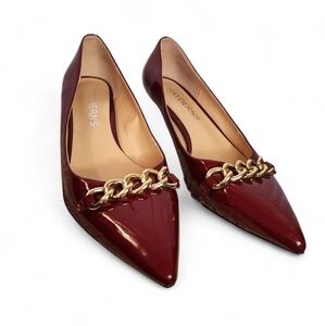 Wayderns Stella Kitten Heel Pointy Toe Red Pump With Gold. Chain Size 8.5